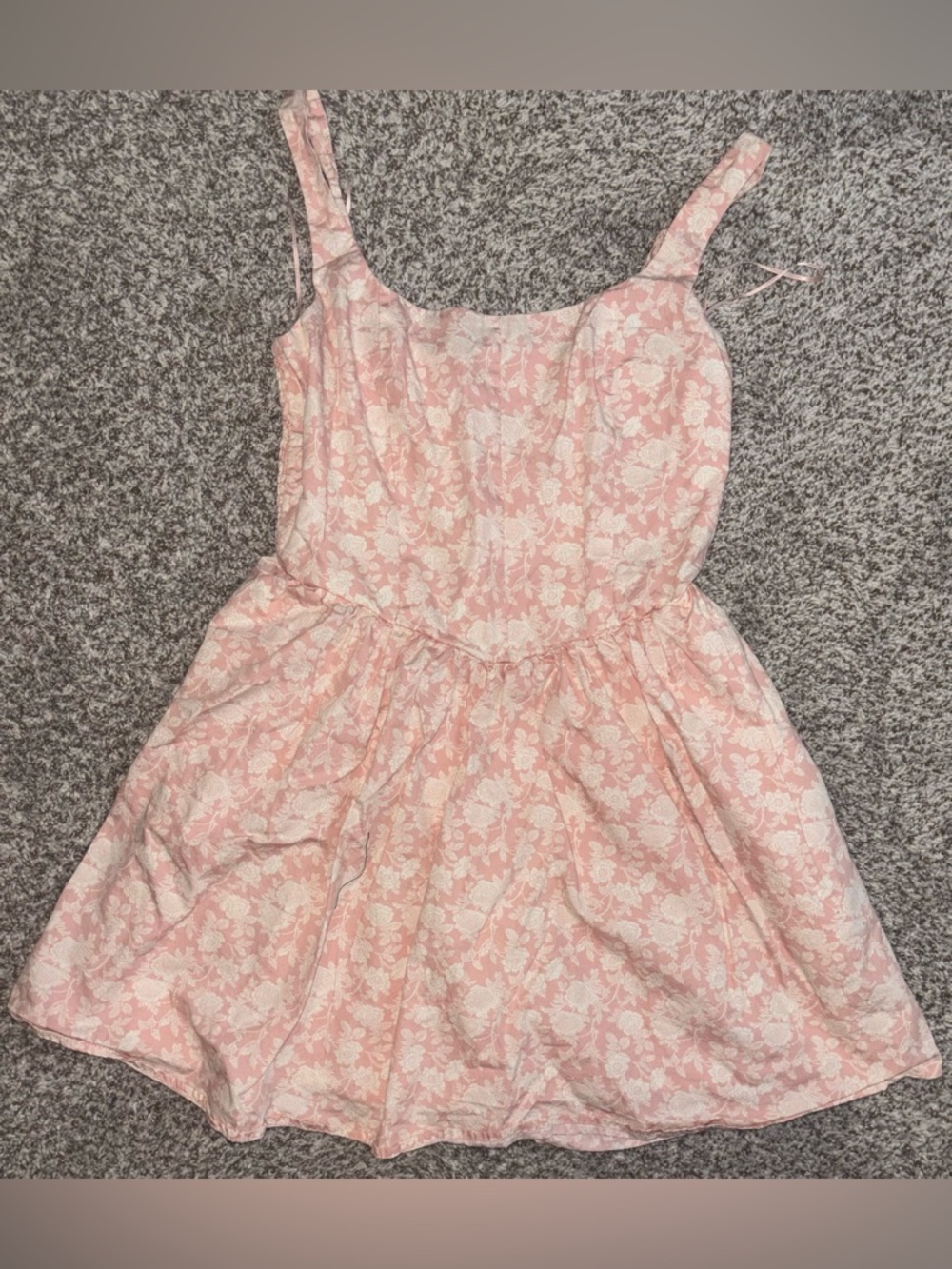 Audrey Parks Francesca’s Pink & White Floral Corset Mini Dress